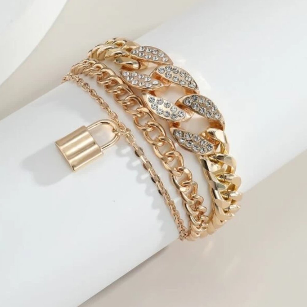 2 in1 Bracelet with rhinestones and jewelry